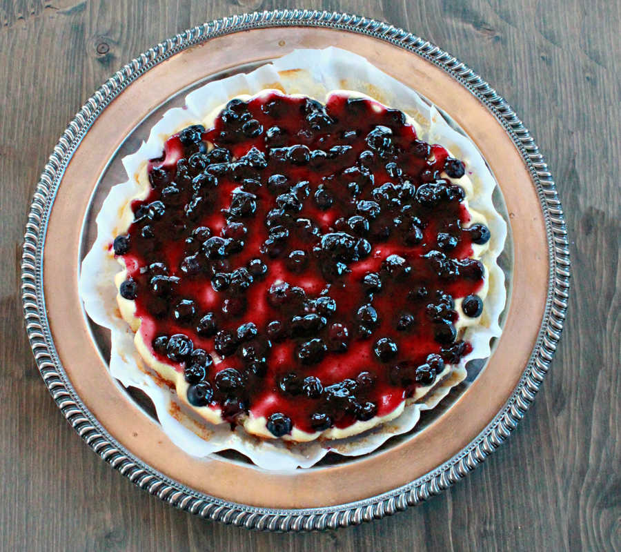 blueberry cheesecake via frugalbites.com