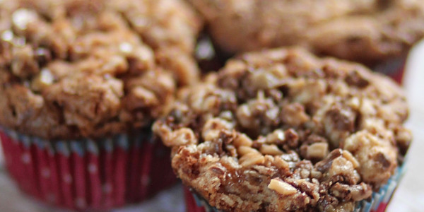 streusel muffins with heath bits